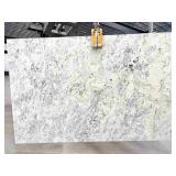 White Ice Granite 3cm (4 slabs) - Cracks