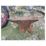 approx 75-80 pounds Anvil in nice shape not beat u