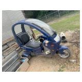 3 Wheeler 150 Runs needs a new battery probably