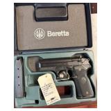 Beretta 8040F Cougar 40 Caliber
