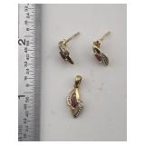 Pair of Gold Earrings & Gold Pendant
