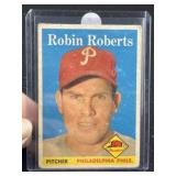 1958 Topps Robin Roberts Baseball Card