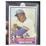 1976 Topps Hank Aaron Baseball Card