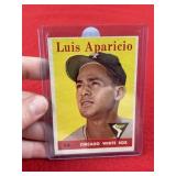 Topps Luis Aparicio Baseball Card