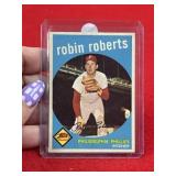 1959 Topps Robin Roberts Baseball Card