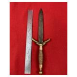 Large Dagger Indian Artifact Arrowhead