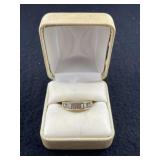 10K Gold & Diamond Ring 3G
