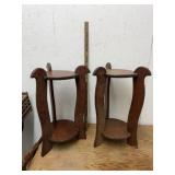 2 ANTIQUE SIDE TABELS