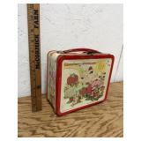 ANTIQUE STRAWBERRY SHORTCAKE LUNCH BOX