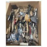 LARGE GROUP OF ANTIQUE UTENSILS