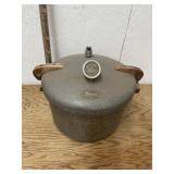 ANTIQUE PRESSURE COOKER