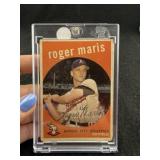 1959 Topps Roger Maris Baseball Card