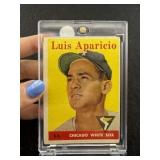 1958 Topps Luis Aparicio Baseball Card