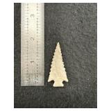 Arrow Point Indian Artifact Arrowhead