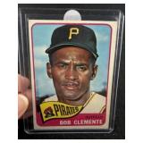 1965 Topps Roberto Clemente Baseball Card