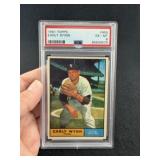 1961 Topps Early Wynn Baseball Card