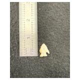 Arrow Point Indian Artifact Arrowhead