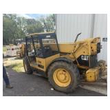 Cat Telehandler Runs