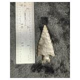 Arrow Point Indian Artifact Arrowhead