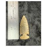Arrow Point Indian Artifact Arrowhead