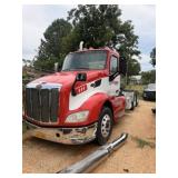 2018 Peterbilt 579 Semi Truck ends Oct 9th at 7pm