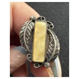 Mother of Pearl Sterling Ring size 7