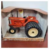 ALLIS CHALMERS D-21 ERTLE TRACTOR 1/16