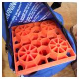 LYNX LEVELING BLOCKS