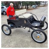 1901 REPLICA ROUND DASH OLDSMOBILE