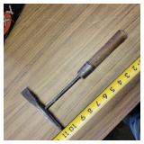 CHIPPING HAMMER