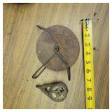 WOOD CLOTH LINE PULLEY, PORCELINE PULLEY