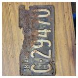 ONTARIO LICENSE PLATE  1957