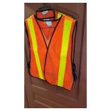 2 REFLECTIVE SAFETY VEST