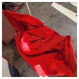 RED COVER CAR?