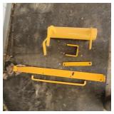 ALLIS CHALMERS GARDEN TRACTOR WEIGHT BRACKETS