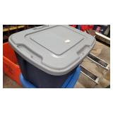 TOTE W/LID