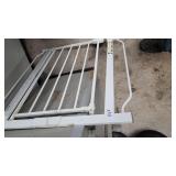 BABY GATE