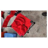 FOLDING CHAIR