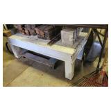 WHITE WOODEN BENCH