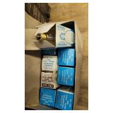 40W LIGHT BULBS