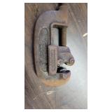 PIPE CUTTER