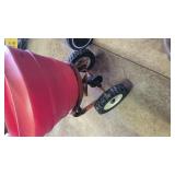 2 WHEEL FERTIZELER SPREADER