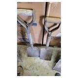 2 square  mouth shovels