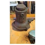HYDRAULIC JACK