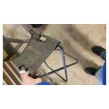 FOLDING STOOL