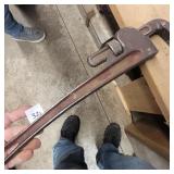 pipe wrench   16'