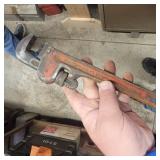 pipe wrench  10'