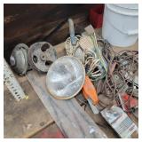 VARIOUS ITEMS LOT