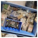 ASSORTED SCREWS LOT