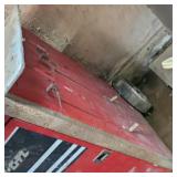 SNAP ON TOOL CABINET ON WHEELS
